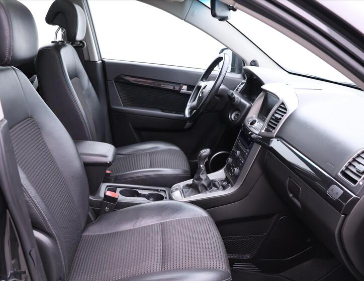 Chevrolet Captiva 11
