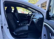Hyundai i30 12