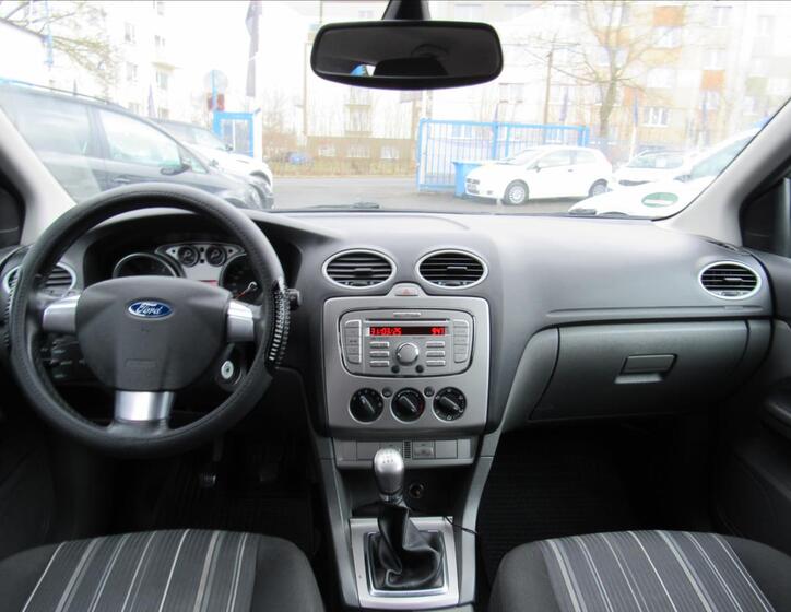 Ford Focus 11