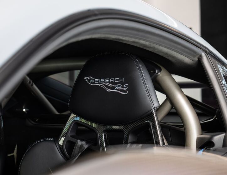Porsche Cayman 18
