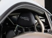 Porsche Cayman 18