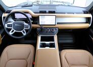 Land Rover Defender 11