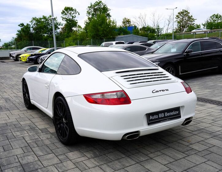 Porsche 911 4