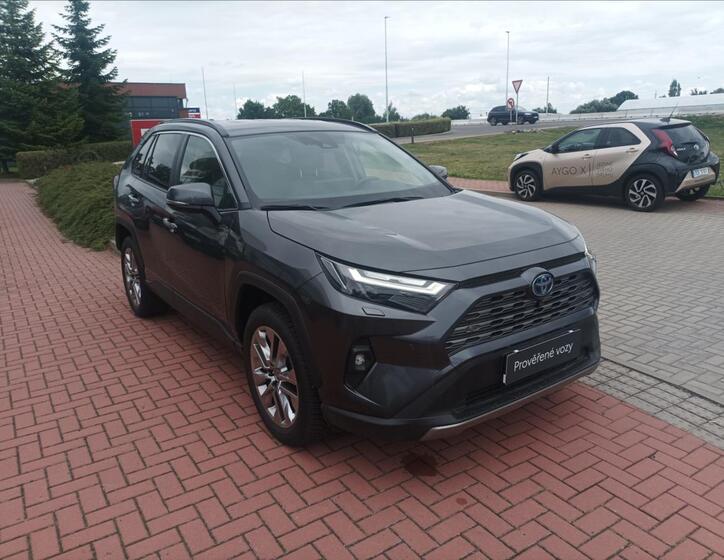 Toyota RAV4 5