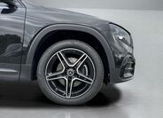 Mercedes-Benz GLB 17
