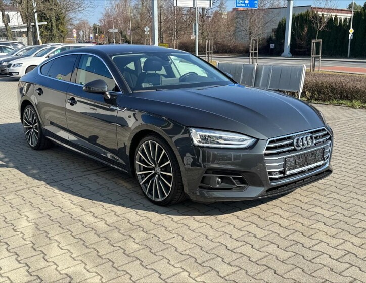 Audi A5 8