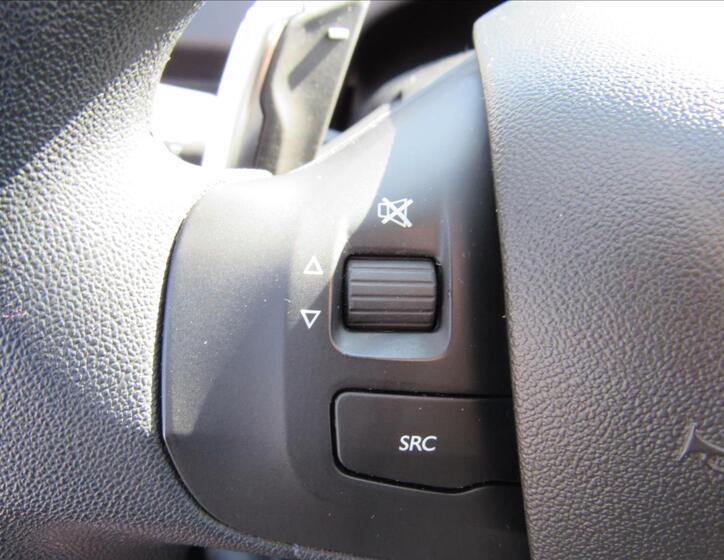 Peugeot 208 20