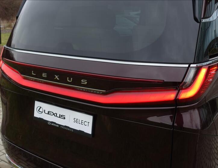 Lexus LM 350h 50