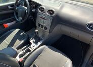 Ford Focus 22