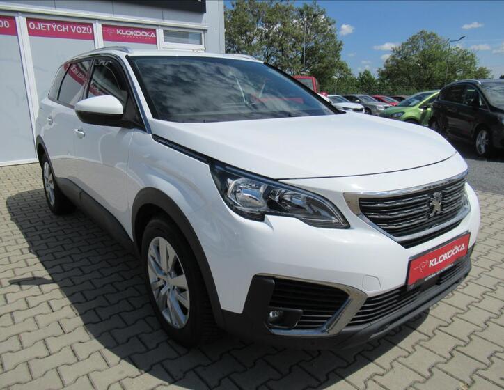 Peugeot 5008 6