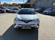Toyota C-HR 2