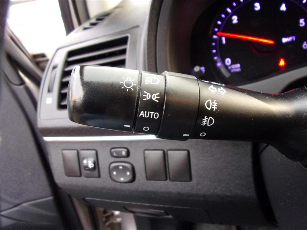 Toyota Avensis 25