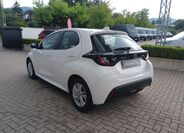 Toyota Yaris 4