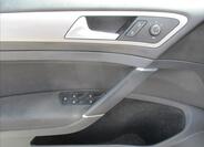 Volkswagen Golf 27