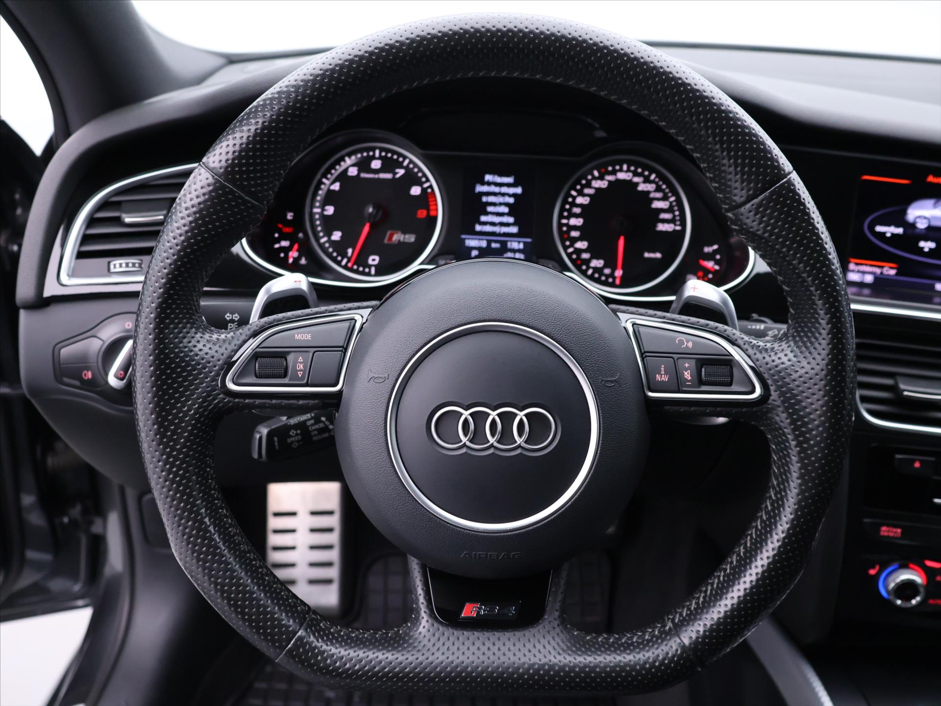 Audi RS 4