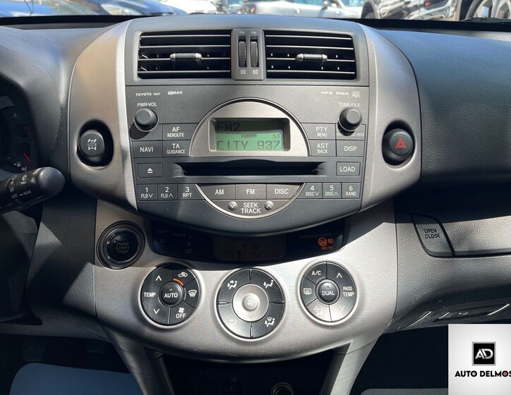Toyota RAV4 35