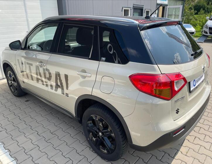 Suzuki Vitara 6