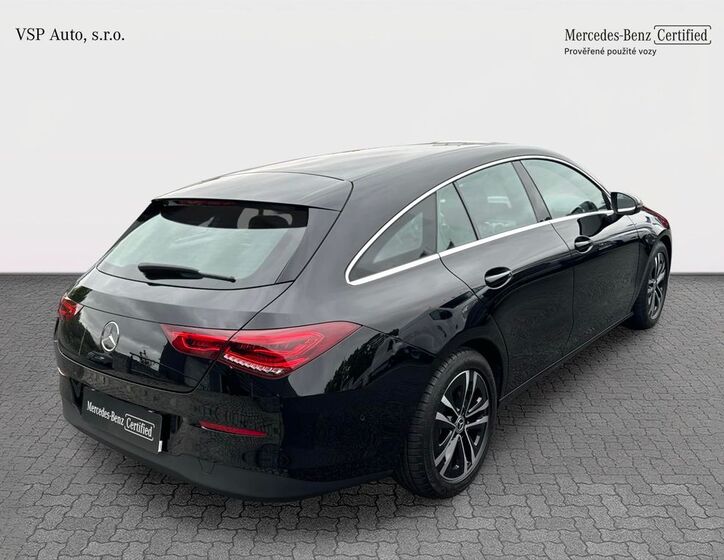 Mercedes-Benz CLA 5