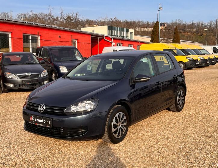 Volkswagen Golf 1