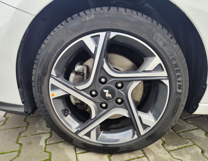 Hyundai i30 32