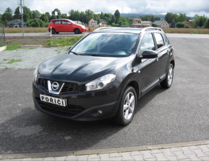 Nissan Qashqai 1