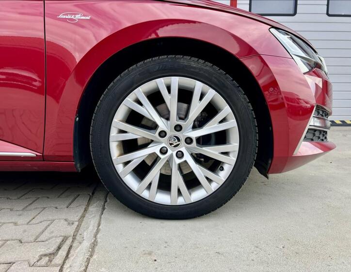 Škoda Superb 51