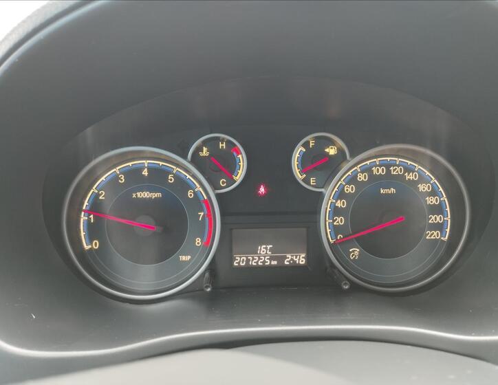 Suzuki SX4 11