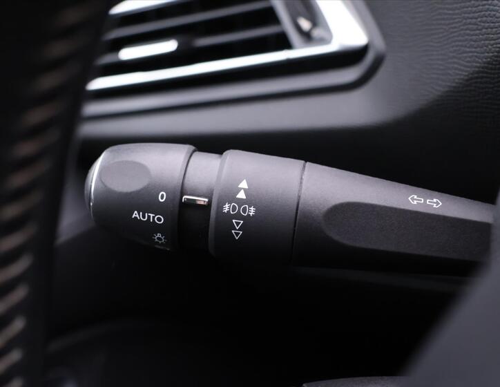 Peugeot 308 21