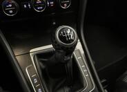 Volkswagen Golf 15