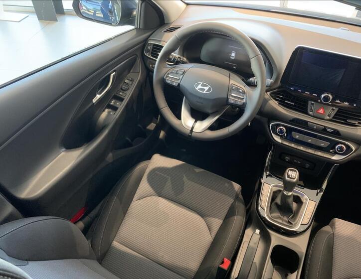 Hyundai i30 16