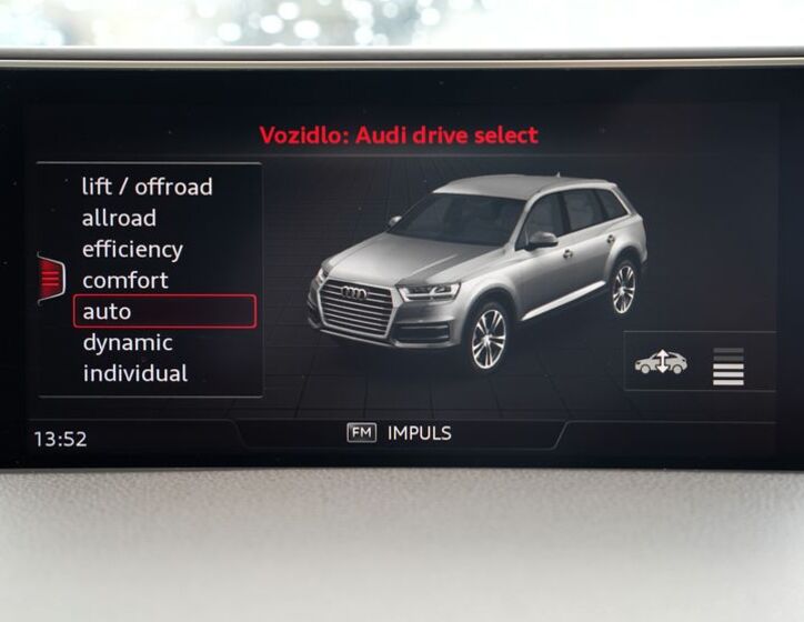 Audi Q7 43