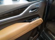 Cadillac Escalade 19