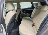 Hyundai i30 23