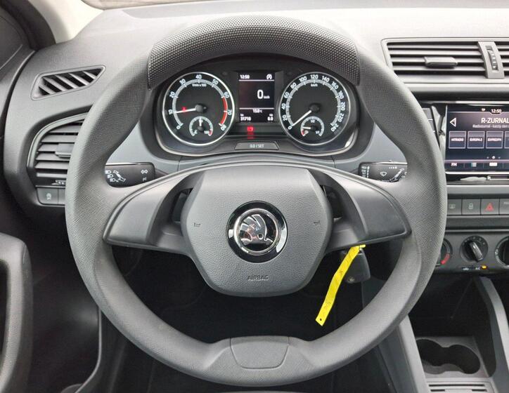 Škoda Fabia 15