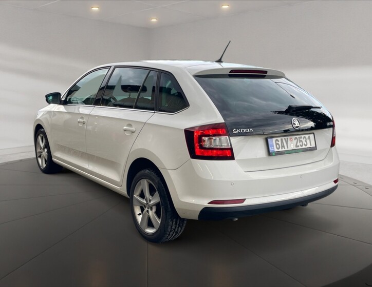 Škoda Rapid 4