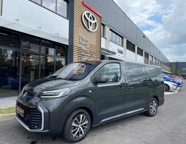 Toyota ProAce Verso 3