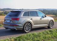 Audi Q7 7