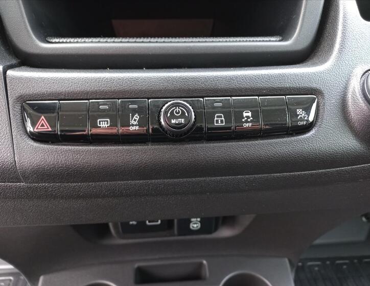 Toyota ProAce 18