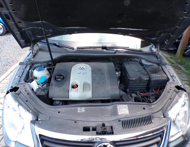 Volkswagen EOS 27