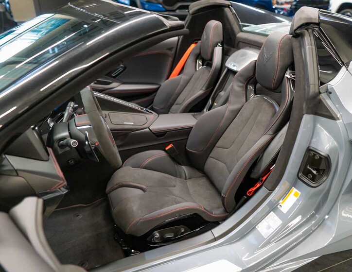 Chevrolet Corvette 16