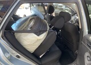 Toyota Avensis 16