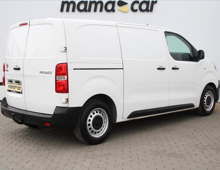 Toyota ProAce 7
