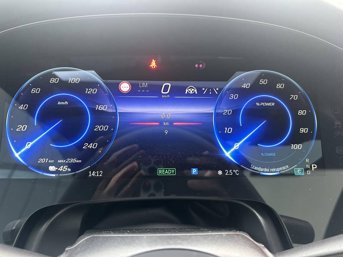Mercedes-Benz EQE