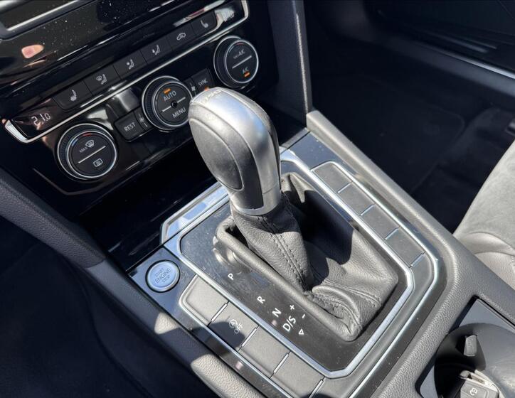 Volkswagen Passat 21