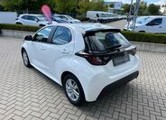 Toyota Yaris 4