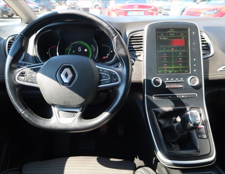 Renault Scénic 13