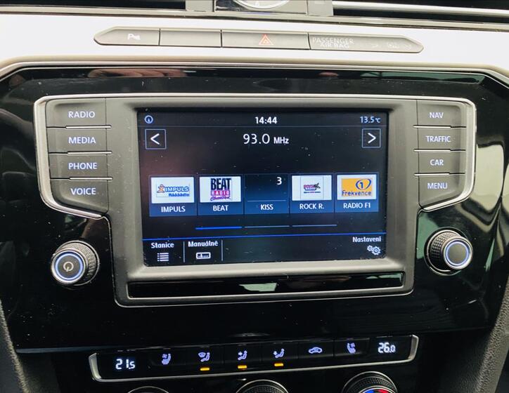 Volkswagen Passat 13