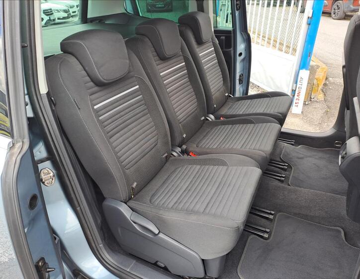 Volkswagen Sharan 7