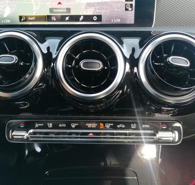 Mercedes-Benz CLA 24