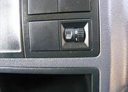 Volkswagen Caravelle 25